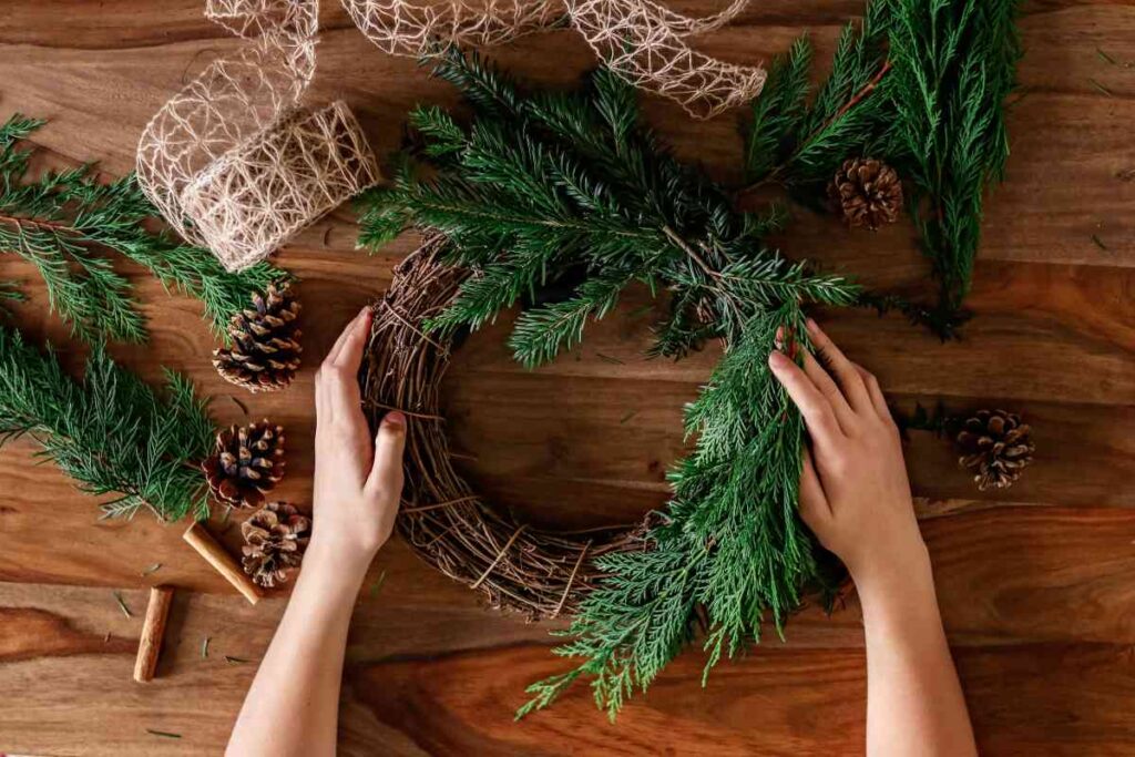 Christmas door hanger ideas