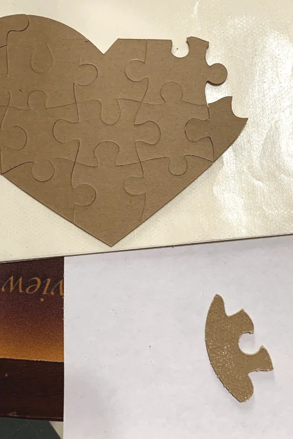 How to DIY a Heart Shaped Puzzle