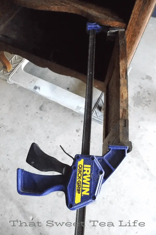 Furniture repairs you can do before painting your furniture! Yes, you can do it and yes sometimes you should! | Antique Wash Stand Makeover | furniture makeover | painted furniture | chalk painted furniture | green furniture | refurbished furniture | home decor | home decor ideas | painted dressers