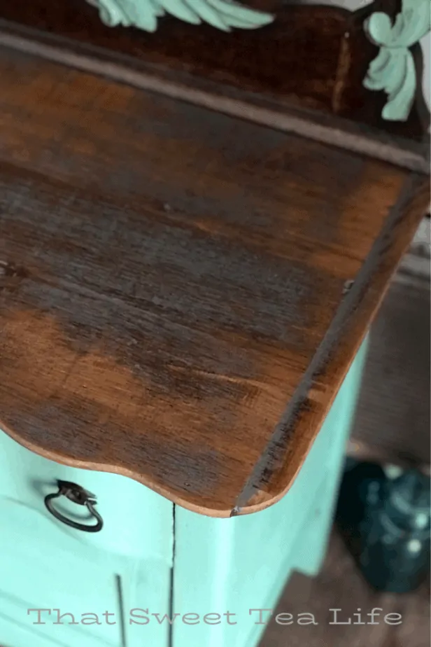 Dixie Belle Paint | removing veneer for an awesome rustic look! | Antique Wash Stand Makeover | furniture makeover | painted furniture | chalk painted furniture | green furniture | refurbished furniture | home decor | home decor ideas | painted dressers