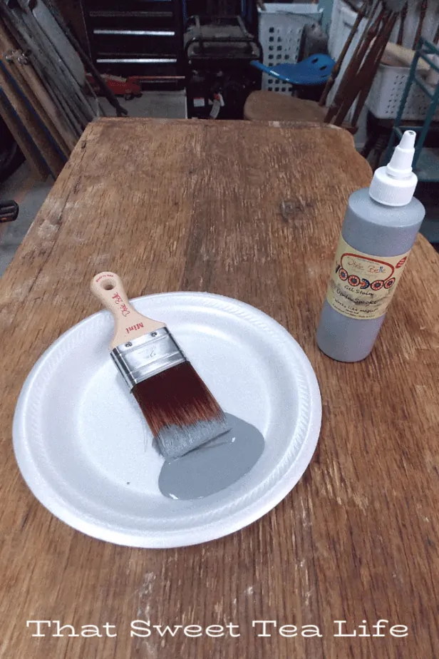 Using Dixie Belle Paints Voodoo gel stain on wood furniture | gel stain | | Antique Wash Stand Makeover | furniture makeover | painted furniture | chalk painted furniture | green furniture | refurbished furniture | home decor | home decor ideas | painted dressers