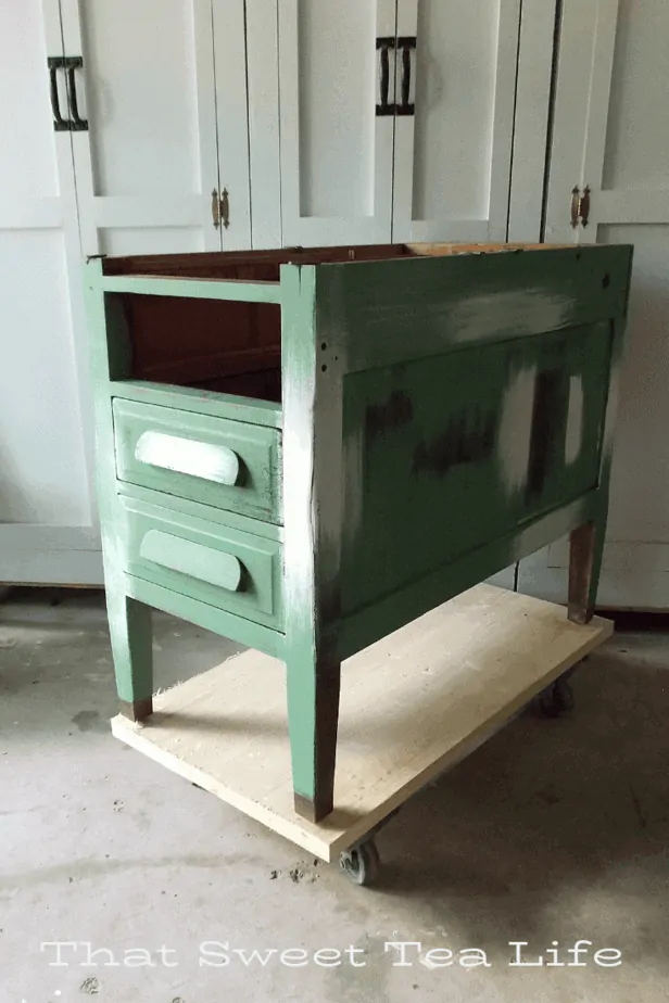 Dixie Belle paint in market green, aged ivory