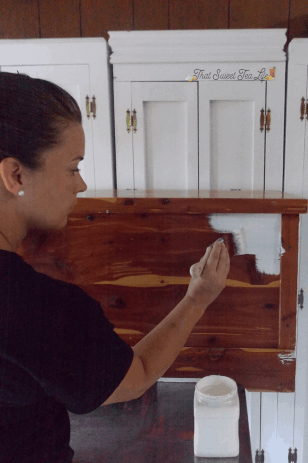 Why use chalk paint vs regular paint? • That Sweet Tea Life