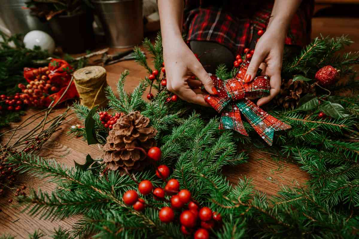 DIY Dollar Tree Christmas Wreath