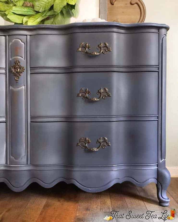 Blending Chalk Paint