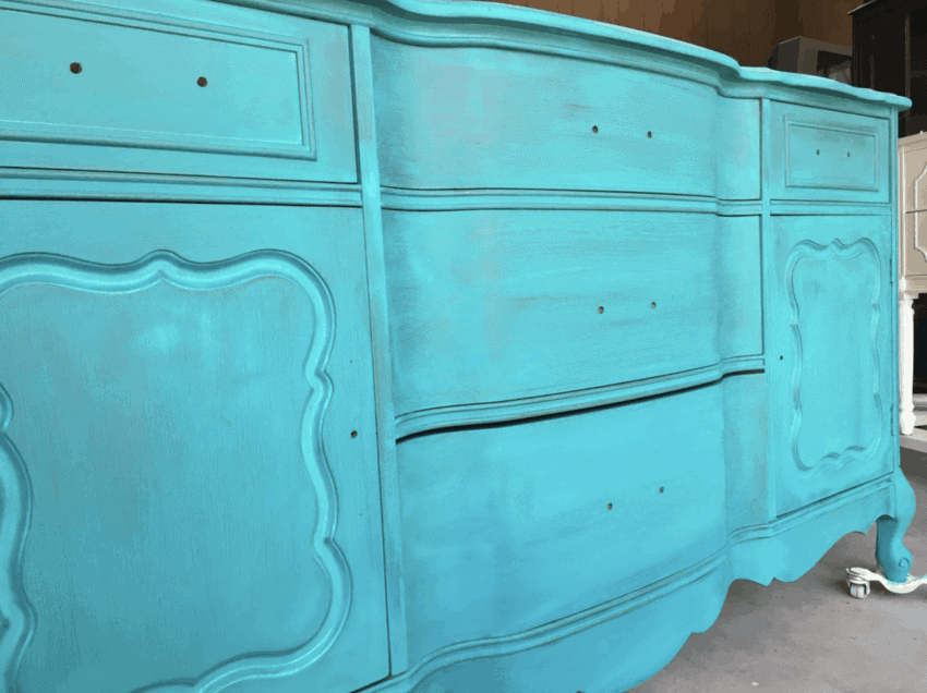 5 Tips to Paint Furniture a Solid Color • That Sweet Tea Life