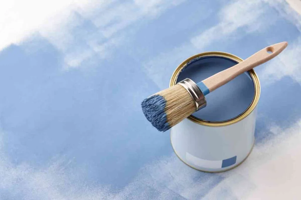 Jolie Paint Review can of blue chalkpaint