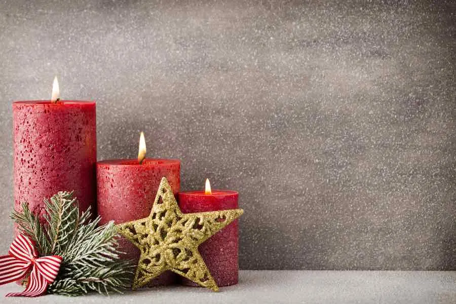 Homemade Christmas Candle Craft