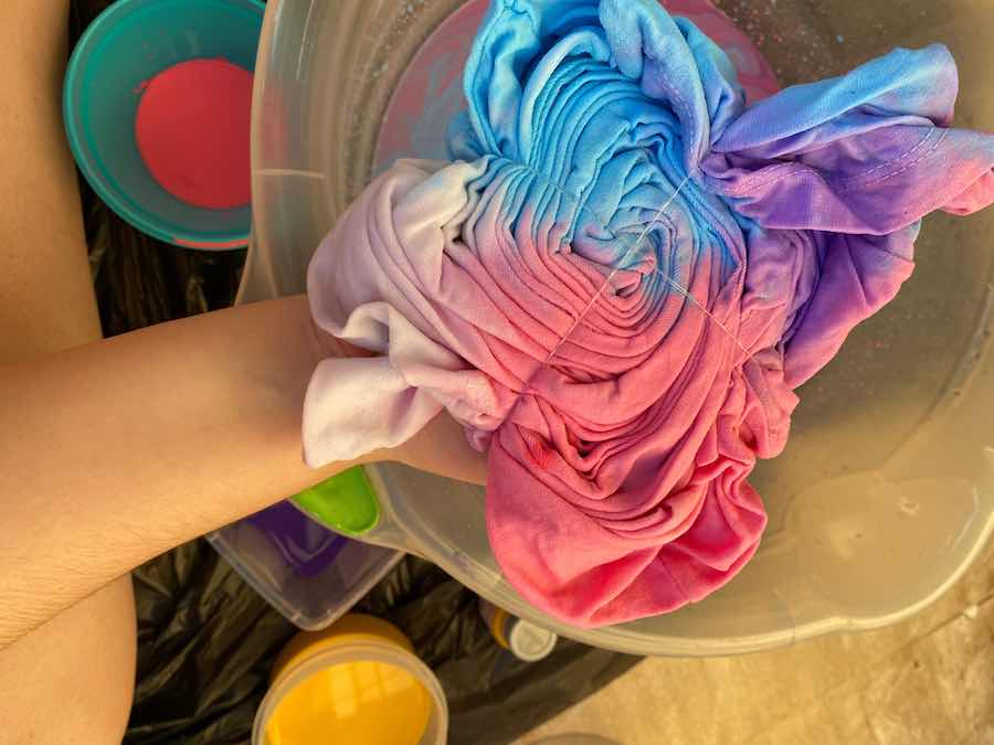 Making a Tie Dye T Shirt