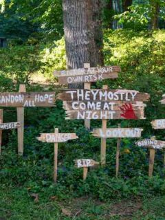 9 Terrifying Halloween Wood Crafts To Decorate Your Home