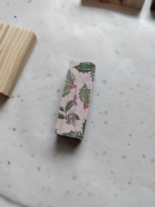 single bar ornament