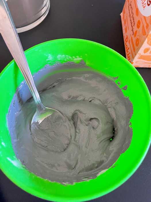 baking soda and paint mixed together
