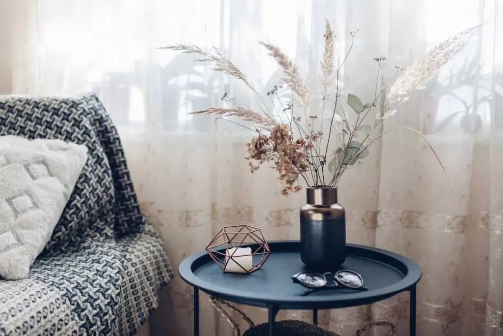 Vase decor