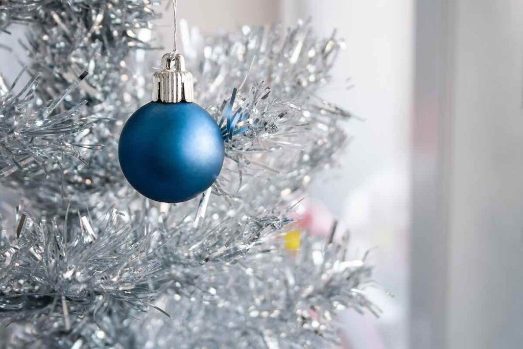 Classy Christmas ornaments