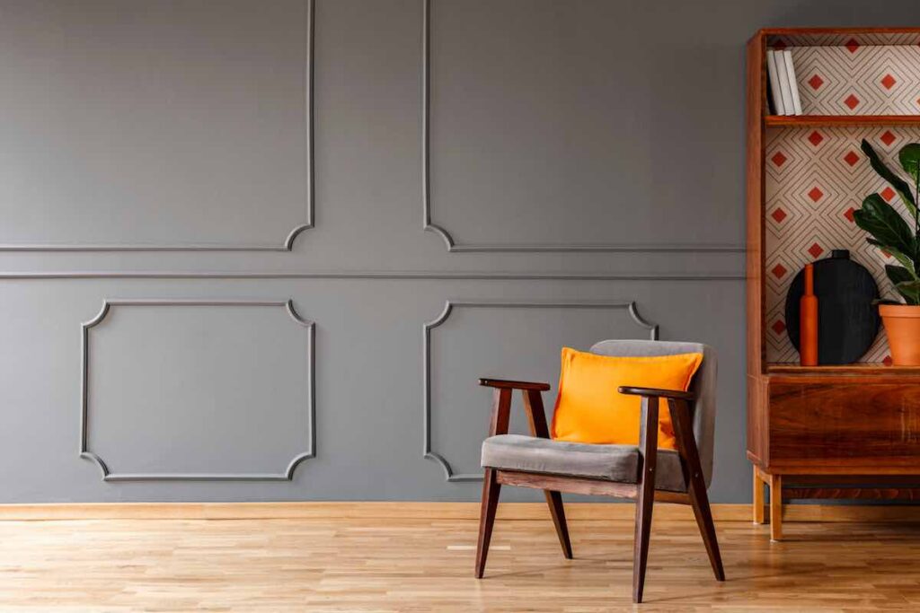 Wainscoting 