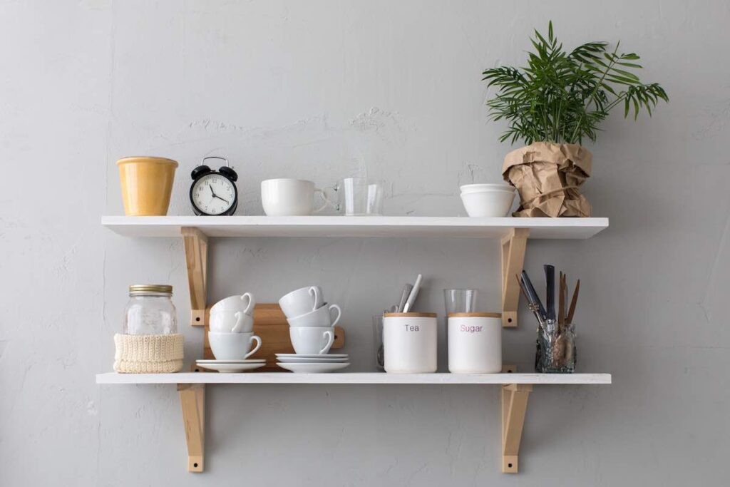 Shelving kitchen decor