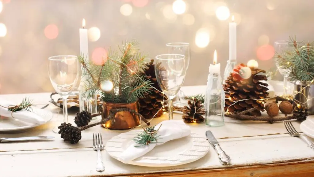 Winter table setting