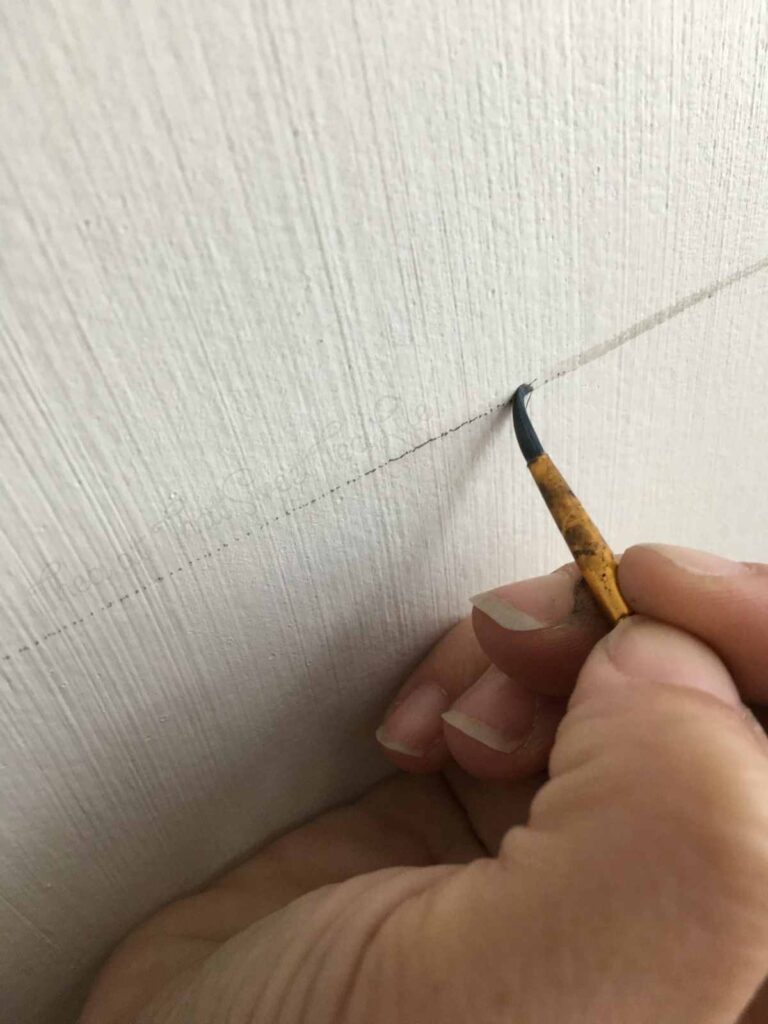 Painting Faux Shiplap Lines