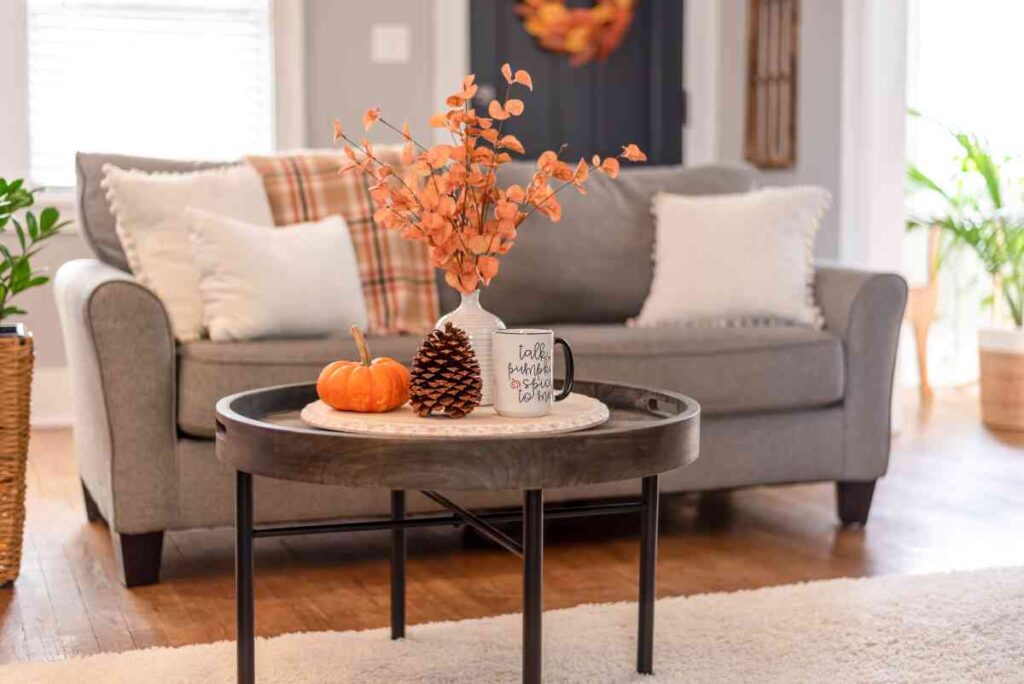 Decorating with Modern Fall Décor