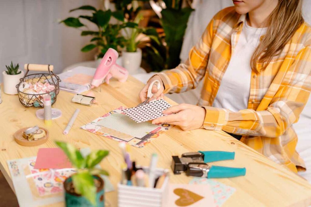 How to Make Paper Crafts