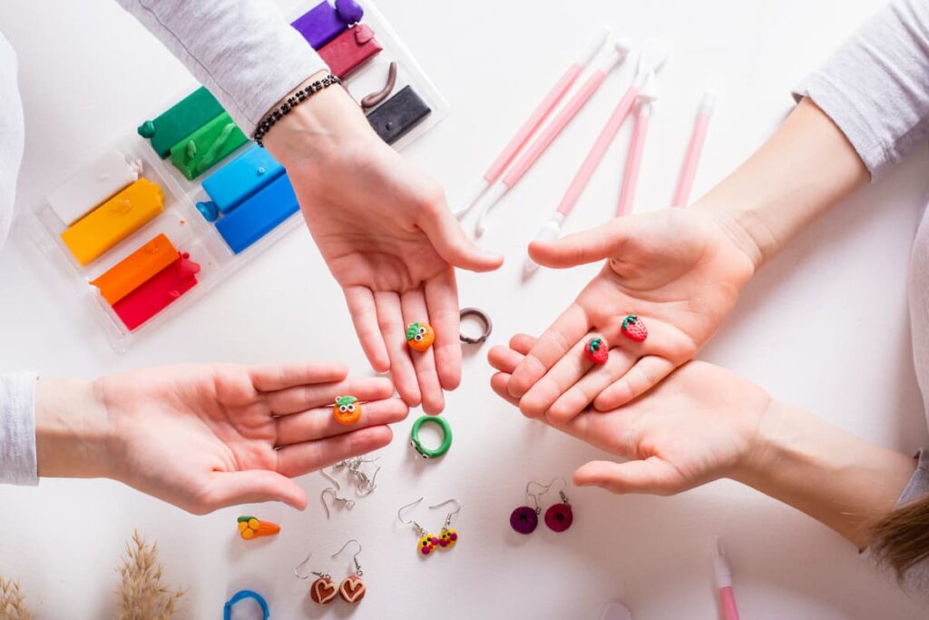 how to make clay earrings