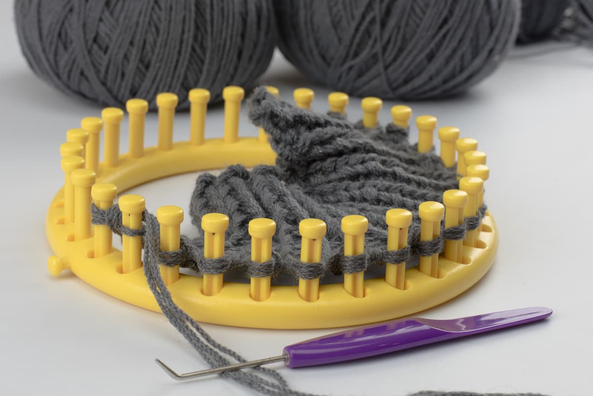 knitting loom