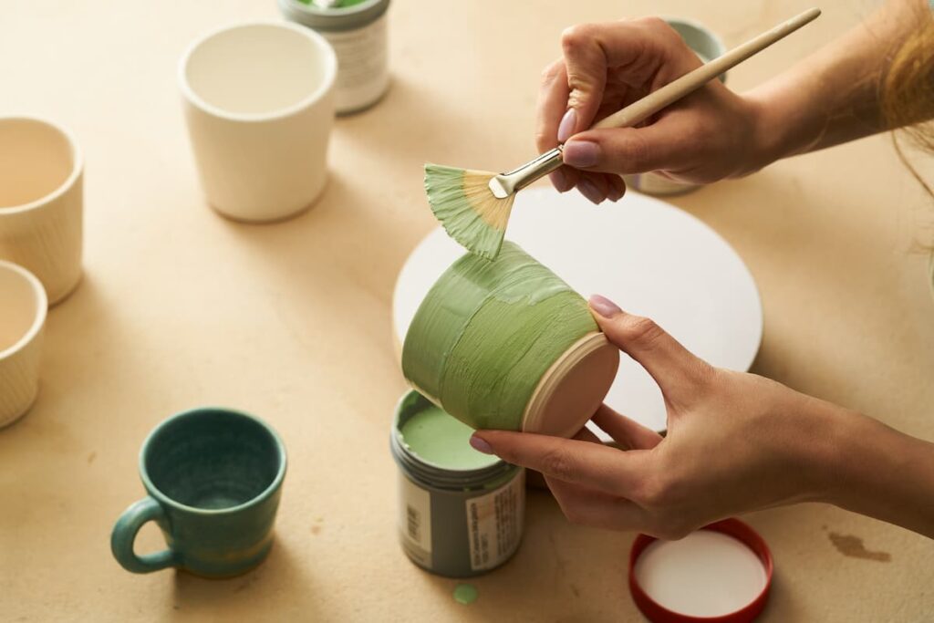 how to glaze pottery